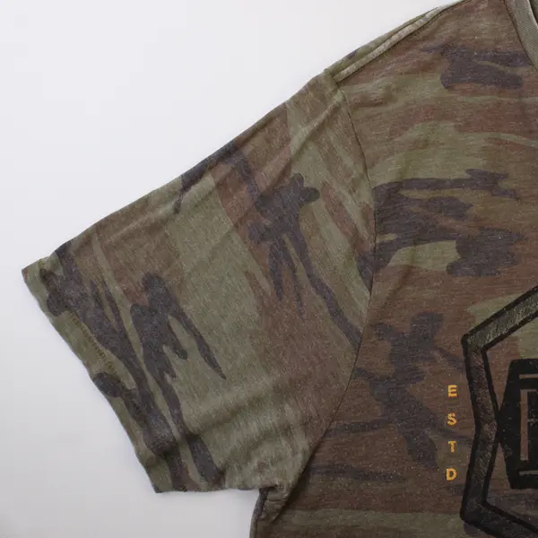 Unwind by League San Juan Island Friday Harbor Camo Print T-Shirt Adult XL