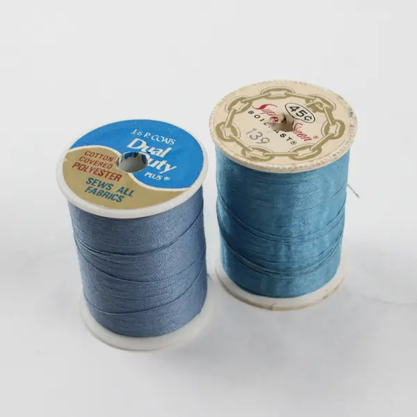 Lot of 5 Blue Sewing Thread Spools Assorted Shades for Quilting