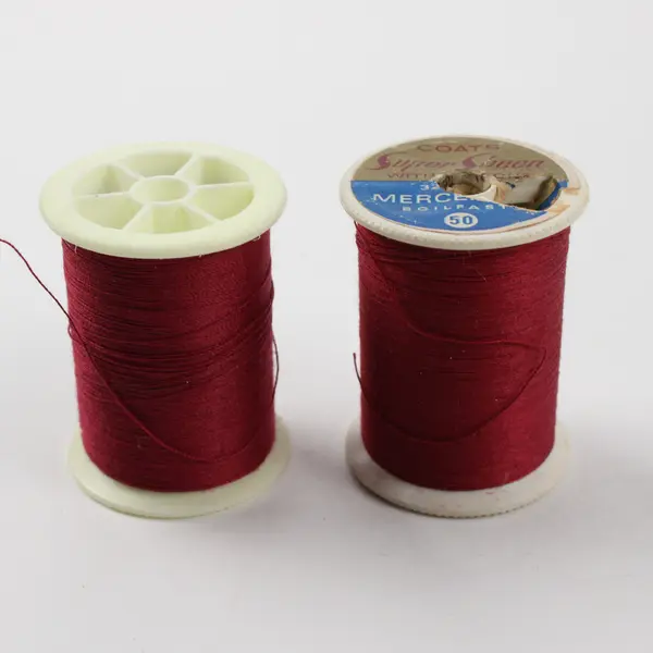 Lot of 5 Red Sewing Thread Spools Assorted Shades Quilting