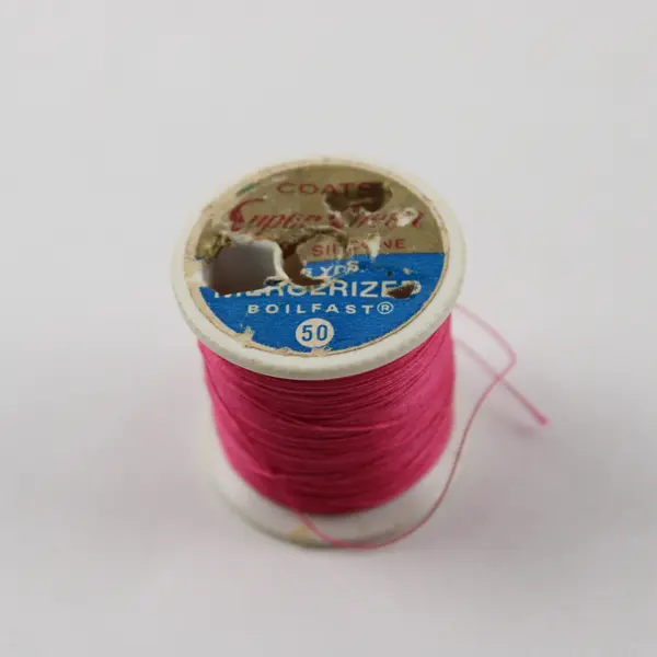 Lot of 5 Pink Sewing Thread Spools Assorted Shades for Quilting