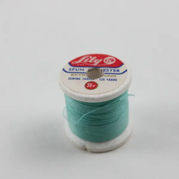 Lot of 5 Blue Sewing Thread Spools Assorted Shades for Quilting