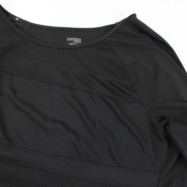 Danskin Now Drimore Black Long-Sleeved Vented Activewear Top Women's XL 16-18