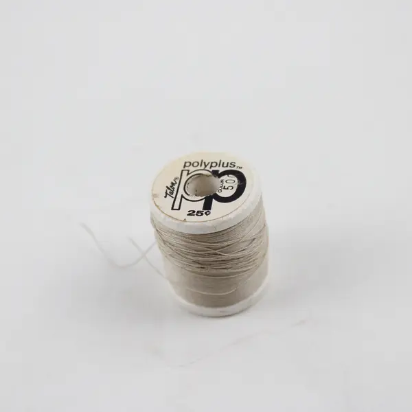 Lot of 4 Off White Sewing Thread Spools Assorted Shades for Quilting