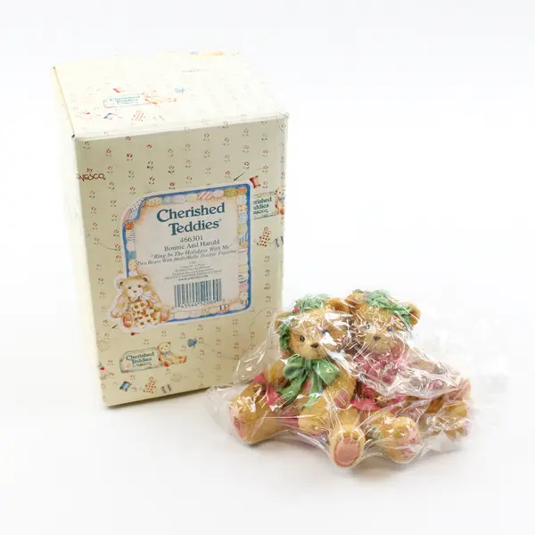 Cherished Teddies Enesco "Ring In The Holidays W/ Me" 1998 Bonnie/Harold 466301