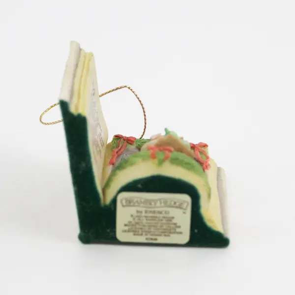 1990 Enesco Jill Barklem Brambly Hedge Winter Story Ornament 613630