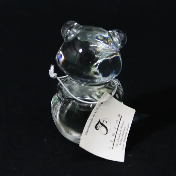 Fenton Handcrafted August  Lion Hearted  Glass Bear W/ Peridot Heart And Tag