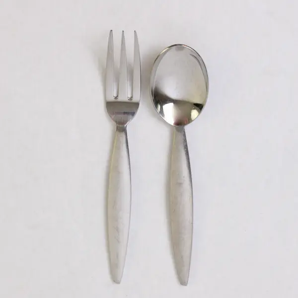 2 Pottery Barn PBN22 Pattern 18/8 Stainless Teaspoon Salad Fork Rare HTF Pat