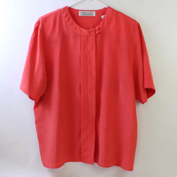 Vintage Karen Scott Women's 16 Salmon Pink Button Down Tunic Blouse