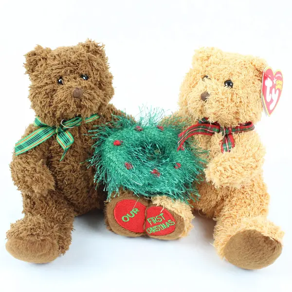 Ty Beanie Babies Merry Kiss-Mas 2004 Retired Bear Couple Christmas