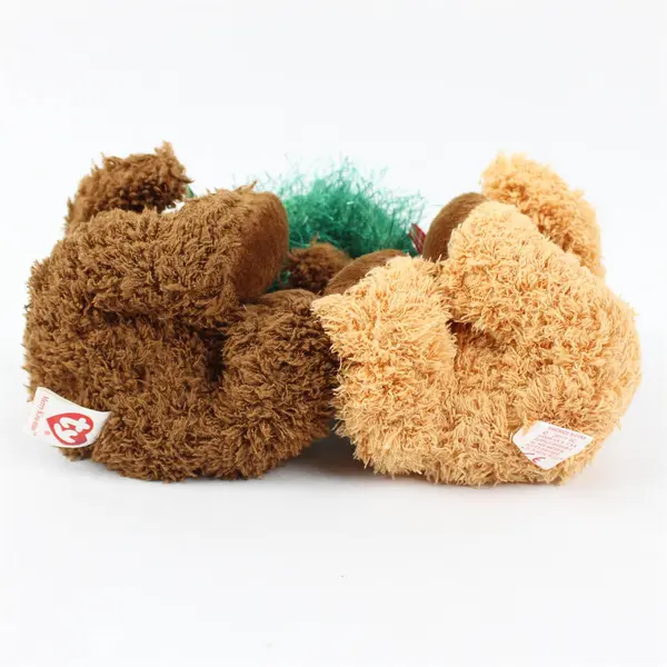 Ty Beanie Babies Merry Kiss-Mas 2004 Retired Bear Couple Christmas