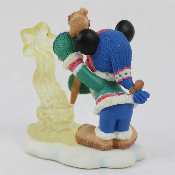 Enesco Mickey "Wishing You A Dream Come True" Ice Carving Figure 195626