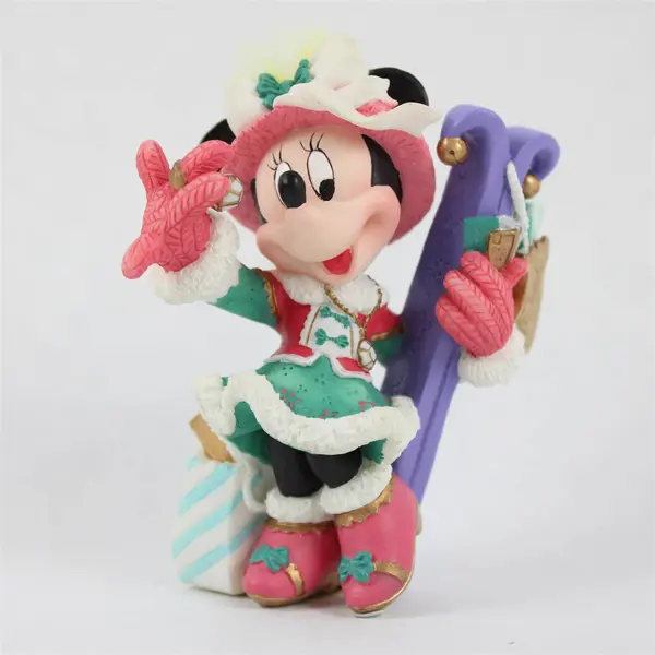 Enesco Disney Mickey & Co. Minnie Charging Down The Slopes Figurine 195596 NIB