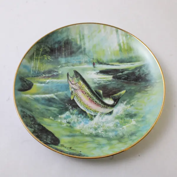 Reco Rainbow River 1996 Fishtales Collector Plate 8"