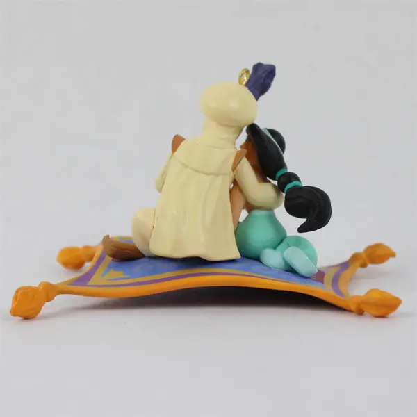 Disney Enesco Aladdin Magic Carpet Ride Christmas Ornament 596140