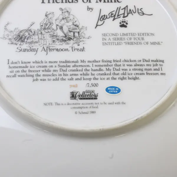 Schmid Sunday Afternoon Treat Friends of Mine Lowell Davis Collector Plate 8.5"