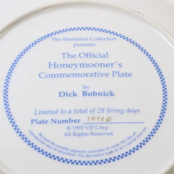 Hamilton Collection 1992 The Official Honeymooner's Commemorative Plate 9"