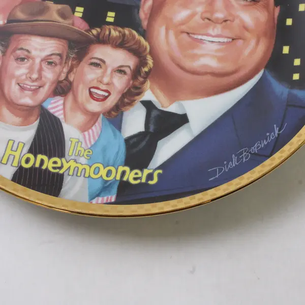 Hamilton Collection 1992 The Official Honeymooner's Commemorative Plate 9"