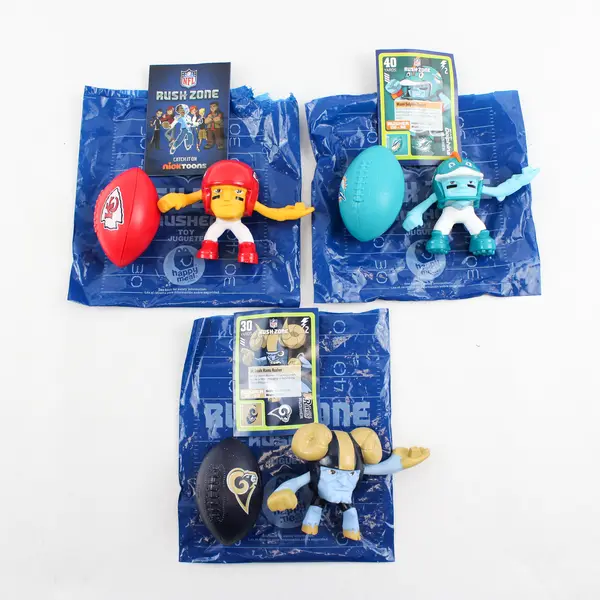Lot of 3 McDonald's NFL Rusher Figures Dolphins Rams Chiefs - New