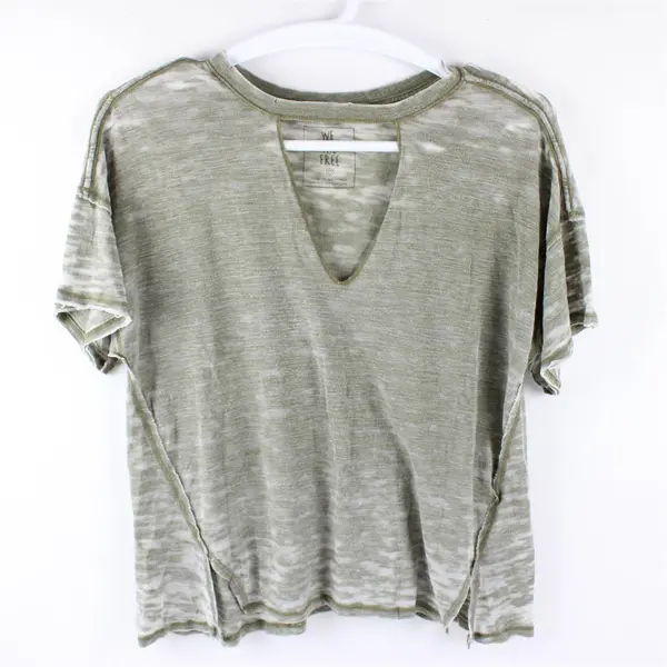 We The Free Solid Green Color Distressed Style Short Sleeve T-Shirt Womens Sz XS