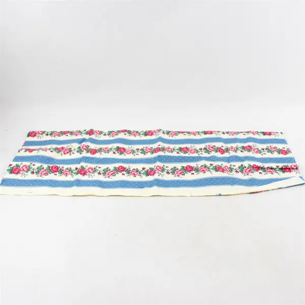 Floral Blue & White Polished Cotton Fabric 3/4 yd x 44in Quilting