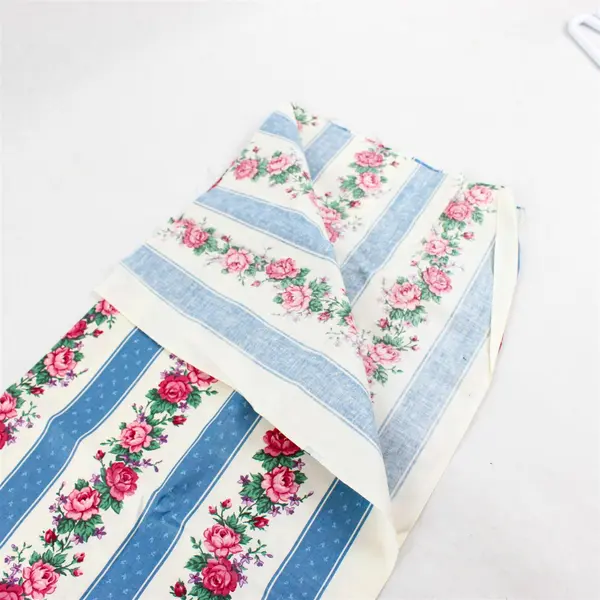 Floral Blue & White Polished Cotton Fabric 3/4 yd x 44in Quilting