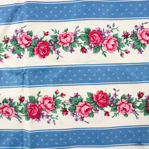 Floral Blue & White Polished Cotton Fabric 3/4 yd x 44in Quilting