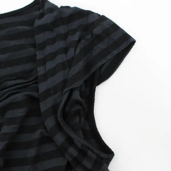 Kirra Black Horizontal Striped Sleeveless Shirt Top Rayon/Polyester Women's Sz S