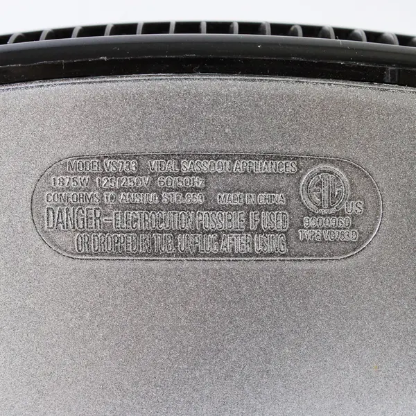 Vidal Sassoon VS783 Ionic Hair Dryer 125/250 VAC Tested Working