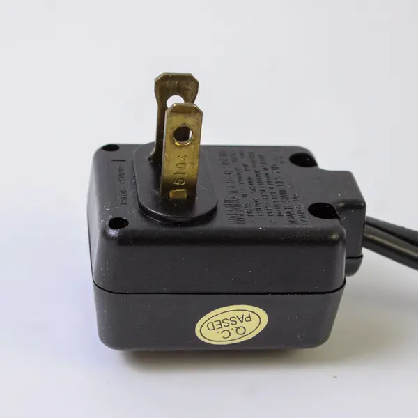 Vidal Sassoon VS783 Ionic Hair Dryer 125/250 VAC Tested Working