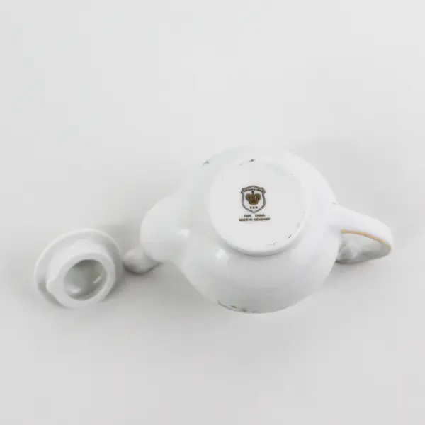 E& R Golden Crown Germany Mini March Birthday Teapot White Daffodil 3.5"