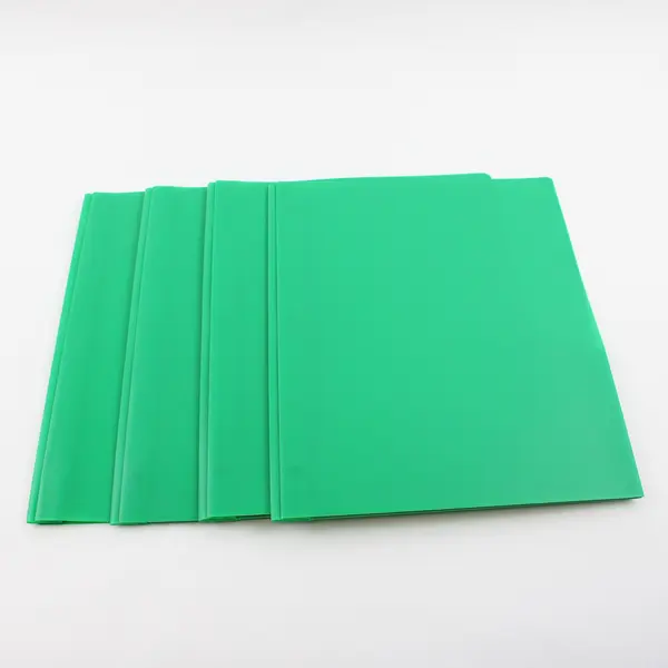 Lot of 4 Staples 2-Pocket Folders Green Office School
