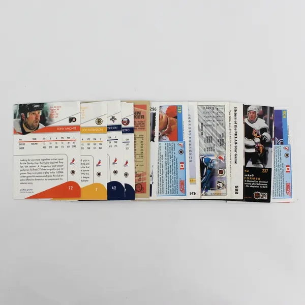 16 1990s Hockey Cards No Duplicates Very Good Pre-Owned