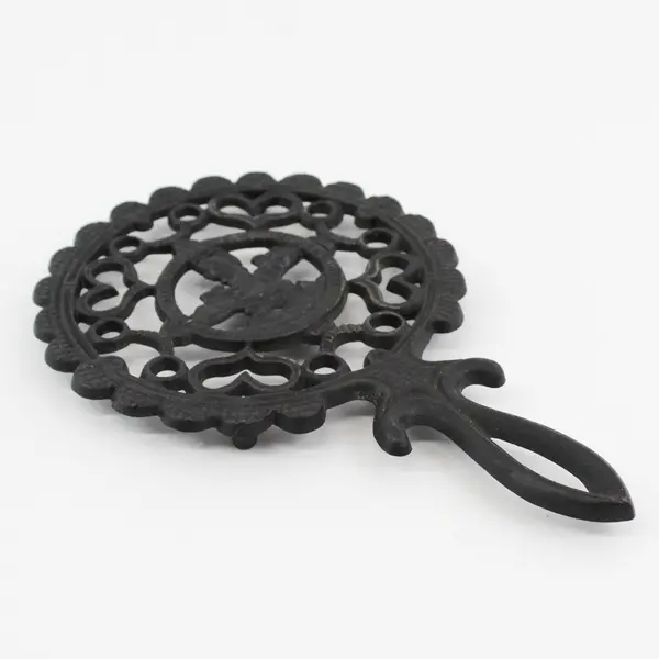 Vintage 1952 J.Z.H. Heart Design Scalloped Edge Cast Iron Folk Art Trivet 9"