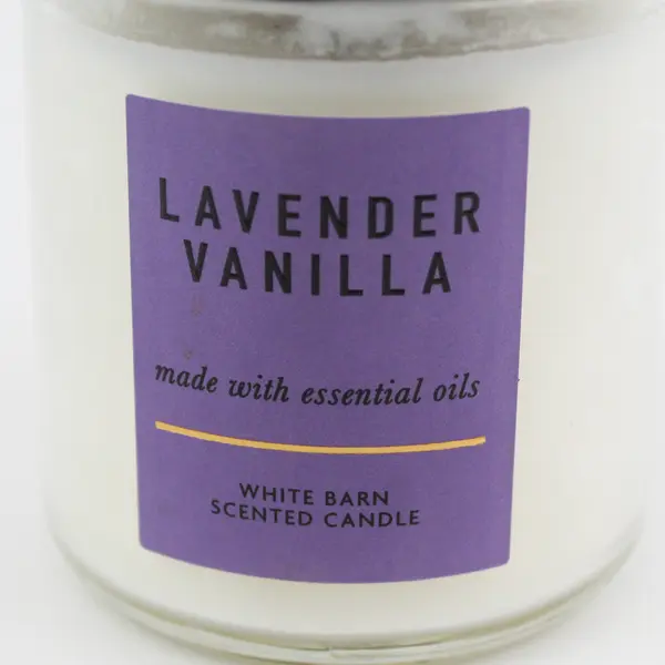 White Barn Lavender Vanilla Candle Single Wick 7oz Jar Essential Oil Bath & Body