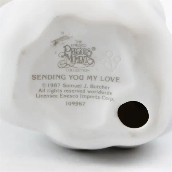 Precious Moments Sending You My Love 1987 Retired Figurine 5"