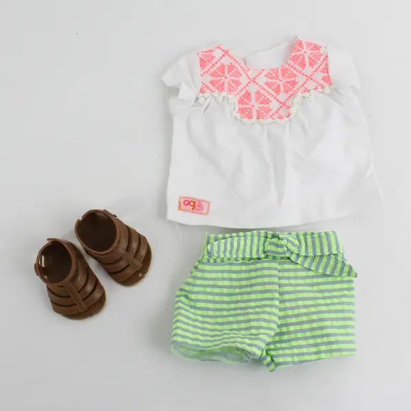 9 Pc Lot Our Generation 18" Doll Girl Vacation Outfit and Accessories
