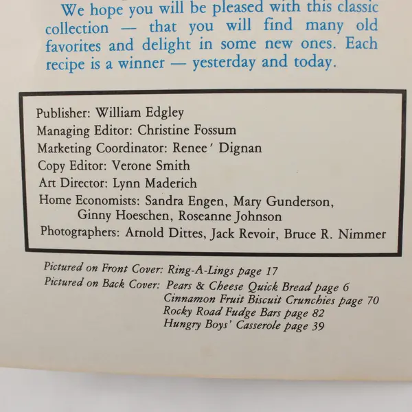 Pillsbury Bake-Off Classics Cookbook Favorite Winners from 28 Years (1979)