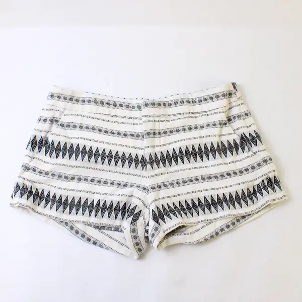 Joie Women's 2 White/Black Geometric Jacquard Cotton Blend Shorts