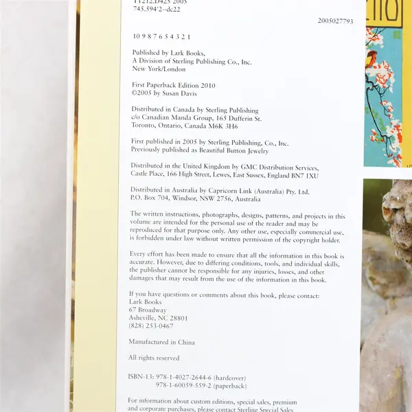 Beautiful Button Jewelry 60 Easy Heirloom Treasures Susan Davis 2010 1st PB Ed