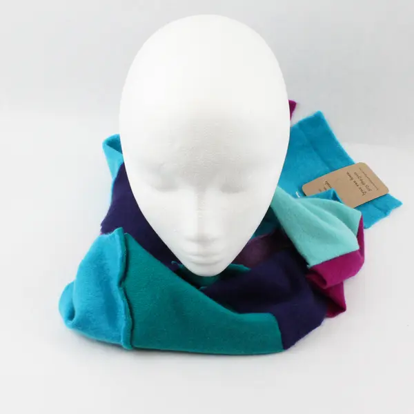 NWT Tink Lynn Van Horn Handmade Recycled Cashmere Scarf - 74 inches Long