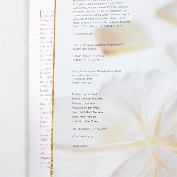 Bejeweled Beautiful Fashion Jewelry To Make Claire Aristides 2007 PB 1st US Ed 