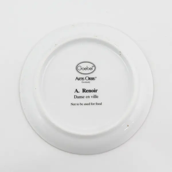 Goebel Artis Orbis A. Renoir Danse En Ville Porcelain Plate Round 3.75 in 