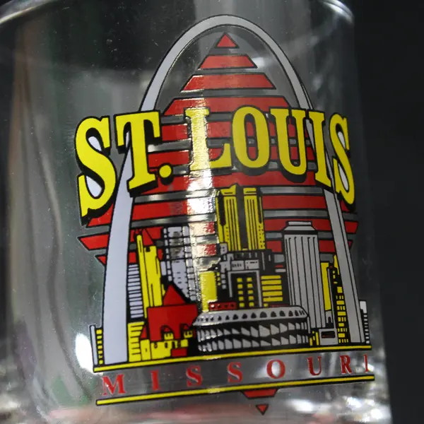 Unbranded Clear Glass "St. Louis Missouri" Printed Shot Glass 2.75" Tall
