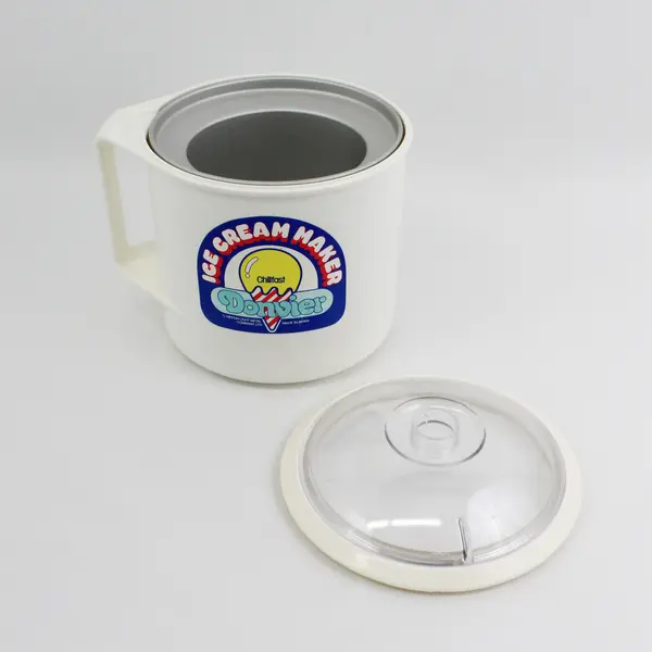Donvier Chillfast 1 Qt Ice Cream Maker White Rim Vintage Open Box