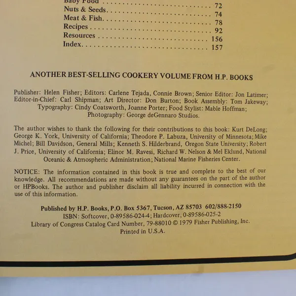 Vintage 1979 How to Dry Foods by Deanna DeLong Illustrated Paperback Good