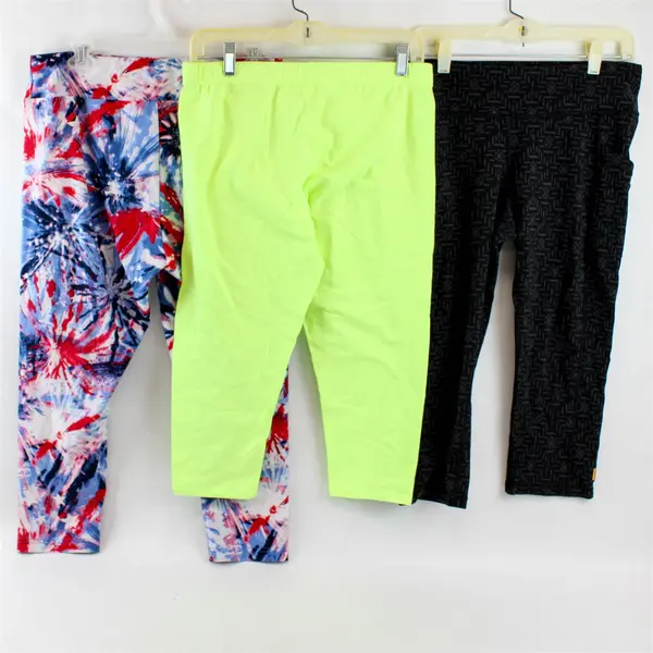 Lot of 3 Women's/Junior's L Mixed Brands/Patterns/Colors Capri Stretch Leggings
