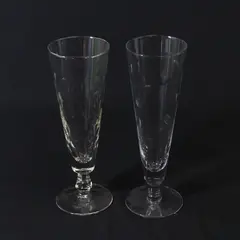 Lot of 2 Clear Dot Pilsner Beer Glasses With Mismatched Stems 8.5"