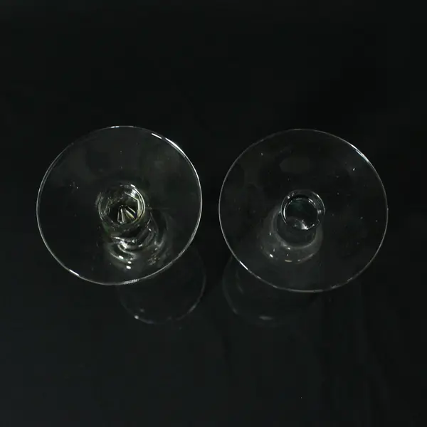 Lot of 2 Clear Dot Pilsner Beer Glasses With Mismatched Stems 8.5"