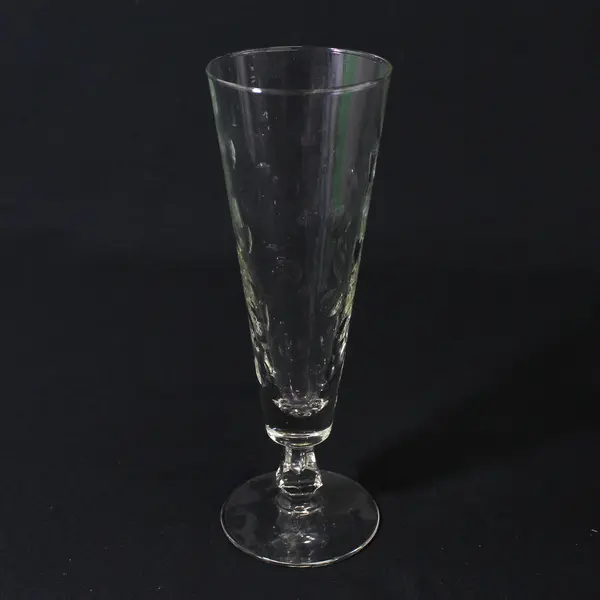 Lot of 2 Clear Dot Pilsner Beer Glasses With Mismatched Stems 8.5"