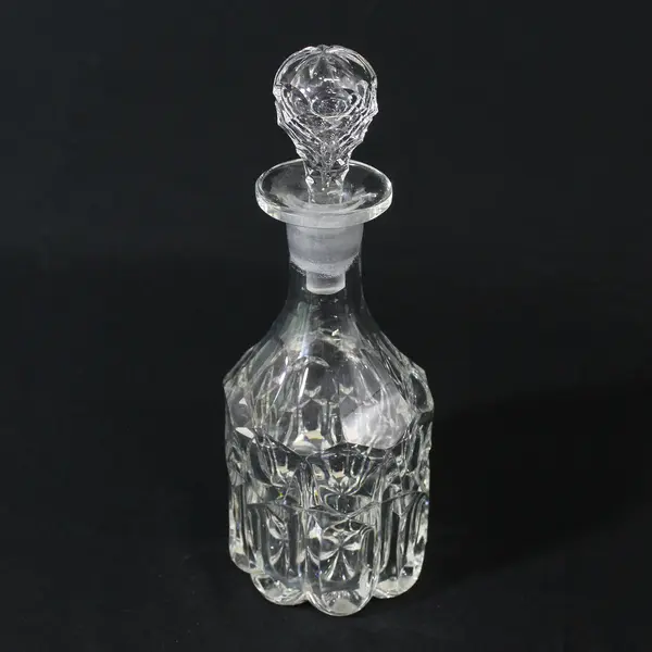 Vintage Heavy Clear Cut Crystal Decanter With Stopper 9.75"